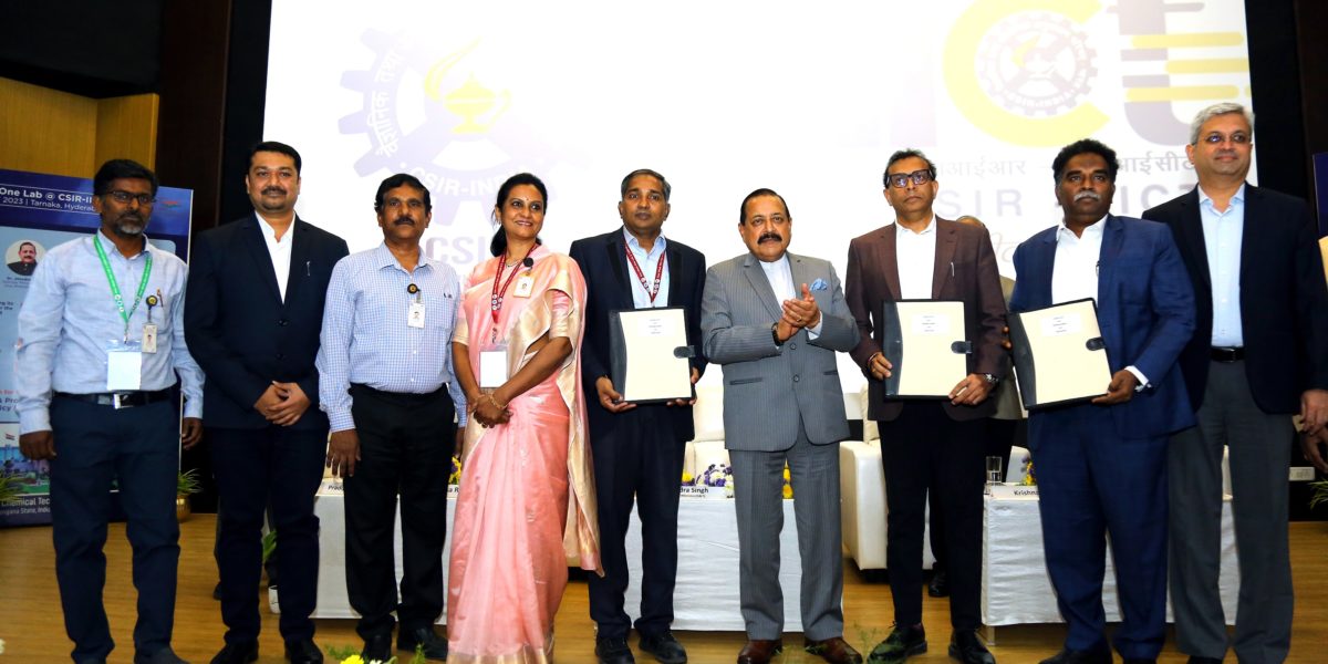CSIR-IICT, Aragen and Kewaunee sign MOU for offering “Finishing School” skill program to postgraduate students in Chemistry